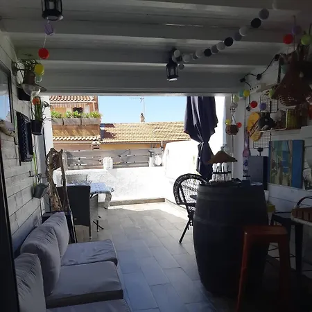 La Petite Maison De Melanie 30m * סיס-פור-לה-פלאז'