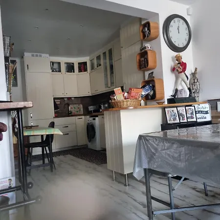 La Petite Maison De Melanie Holiday home Six-Fours-les-Plages