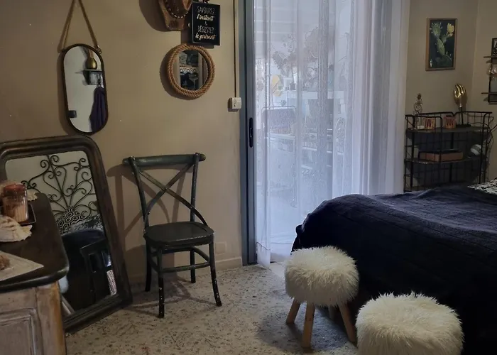 Ferienhaus La Petite Maison De Melanie 30m Six-Fours-les-Plages