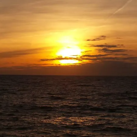 La Petite Maison De Melanie 30m * Six-Fours-les-Plages